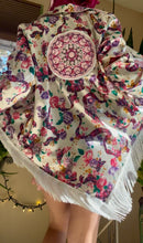 Load image into Gallery viewer, Folie a Deux Kimono M/L
