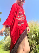 Load image into Gallery viewer, Red Desert Hearts Kimono 2XL
