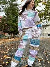 Load image into Gallery viewer, Aquarius V2 Sweatsuit size medium
