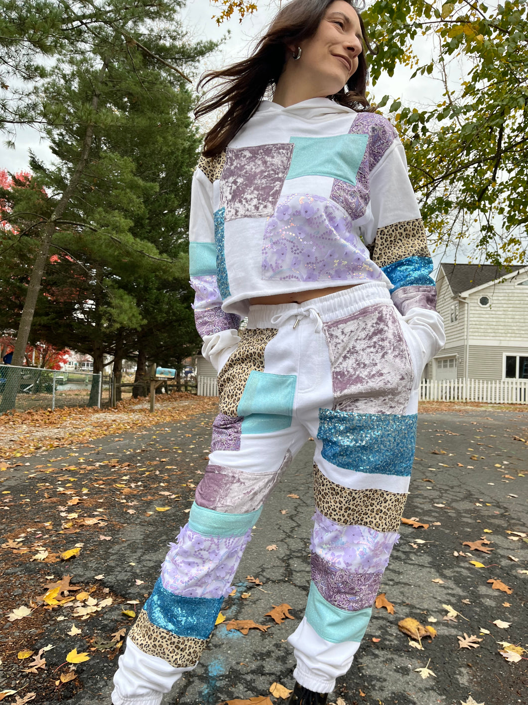 Aquarius V2 Sweatsuit size medium