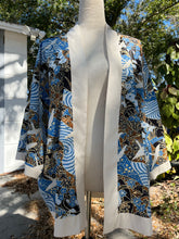 Load image into Gallery viewer, Drifting Kimono large

